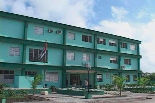 En el policlínico Camilo Cienfuegos de Yaguajay, se efectuará el acto nacional de inicio a la jornada de homenaje a los trabajadores de la salud. Foto: Tomada de ECURED