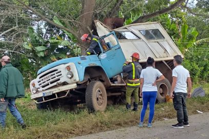 Accidente masivo de tránsito en Los Arabos deja 4 fallecidos