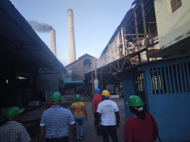 El central Dos Ríos es en estos momentos el único de la provincia de Santiago de Cuba que muele caña para producir azúcar. Foto: Cortesía de CTC Santiago