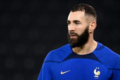 Benzema deja la selección: «Hice el esfuerzo y cometí los errores para estar donde estoy hoy y estoy orgulloso de ellos. He escrito mi historia y la nuestra se acaba», ha publicado el gato en sus redes sociales.