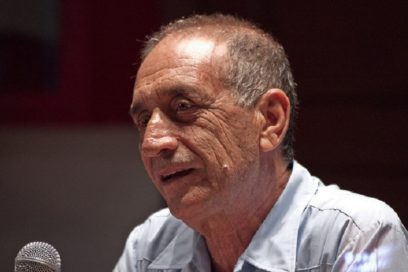 Otorgan al poeta Delfín Prats el Premio Nacional de Literatura 2022