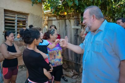 Gibara: Evalúa primer ministro reanimación en las comunidades