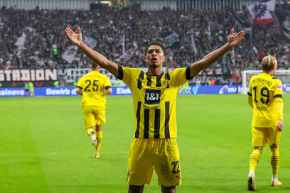Sebastian Kehl sobre Bellingham: «Ha hecho un desarrollo increíble con su forma de jugar al fútbol, su combatividad y su compromiso. Se identifica mucho con el Borussia Dortmund. Por cierto, no hay ninguna oferta por él», dijo el director deportivo.