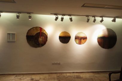 Inauguran 50/70, muestra de José Omar Torres en la sala Villena