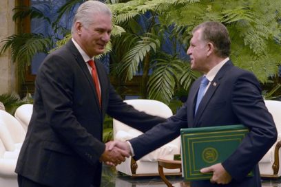 Recibe Díaz-Canel cartas credenciales de nuevos embajadores