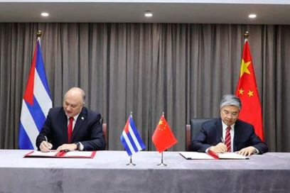 Oficializa China donativo de 100 millones de dólares a Cuba