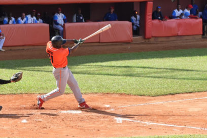 Play off LEBC: Centrales dio primero con Danel Castro como el vino