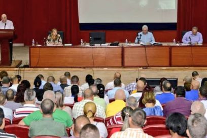 Díaz-Canel en Sancti Spíritus: desarrollar los municipios es potenciar la nación