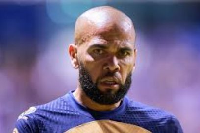 Notas del día: Prisión preventiva sin fianza para Dani Alves, luego de la denuncia por agresión sexual. En el aire el futuro de Sergiño Dest con el AC Milán. Ya es oficial y Trossard jugará en el Arsenal de Arteta.