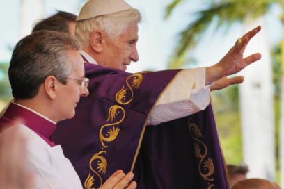 Duelo oficial por fallecimiento del Papa emérito Benedicto XVI