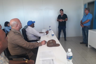 Constata Vicepresidente avance de inversión de planta de bioplaguicidas de Villa Clara