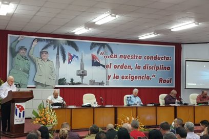 Encabeza Díaz-Canel reunión con autoridades de Villa Clara: dar el salto que se necesita en 2023 (+ Fotos)