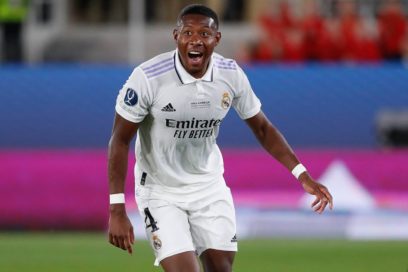 Notas del día: Alaba se justifica luego de votar por Messi en el The Best. El Villarreal acuerda el regreso de Vietto. El Atlético de Madrid estaría interesado en Adama Traoré. El Barça no pierde en Copa de visita en el Bernabéu desde 1970.