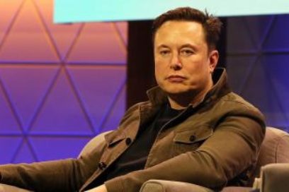 Según varios medios ingleses, el multimillonario Elon Musk estaría valorando hacer una oferta para comprar el Manchester United, aunque existen varios candidatos.