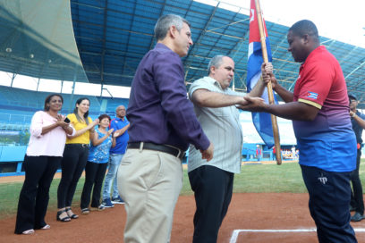 La bandera al Clásico en manos de Despaigne