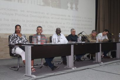 Realizan encuentros con la población candidatos a diputados de Arroyo Naranjo