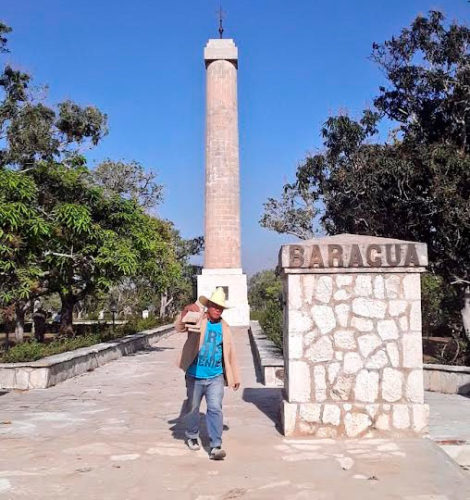 El obelisco que recuerda la viril Protesta de Baraguá, próxima a cumplir 145 años de protagonizada por el General Antonio Maceo, recibe labores de remozamiento. Foto: Tomada de Internet