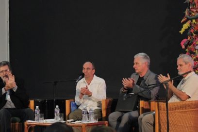 Instó Díaz-Canel a la unión contra la colonización cultural (+Fotos)