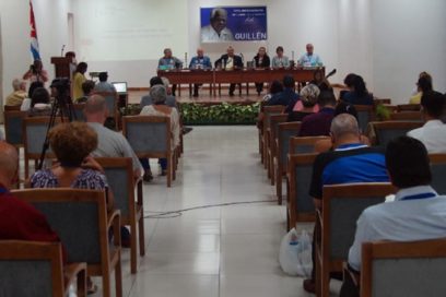 Entregan Premio Nacional de Historia a Rodolfo Sarracino Magriñat