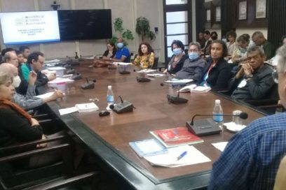 Preparan las bases de anteproyecto de Ley de empresas