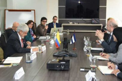 Ministros de Cuba y Colombia dialogan para fortalecer comercio
