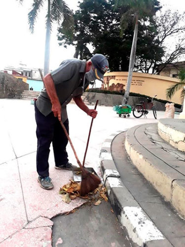 En las madrugadas comienzan las faenas. Foto: Jorge Pérez Cruz