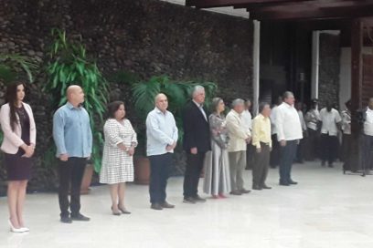 Asiste Díaz-Canel a acto de entrega de reconocimientos de la UJC (+ Fotos)