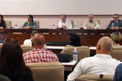 Premian a científicos cubanos por sus aportes de relevancia