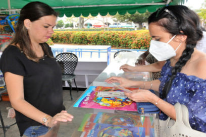 Cienfuegos: adiós a las carpas; la lectura sigue