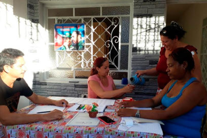 Un colegio en la casa de Arturo y de Yanelis (+ Fotos)