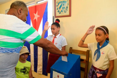 Extienden horario de votaciones hasta las siete