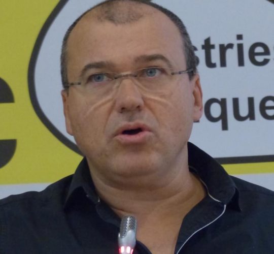 Emmanuel Lepine, secretario general de la Federación Nacional de Industrias Químicas FNIIC-CGT. (Foto: cortesía del entrevistado)
