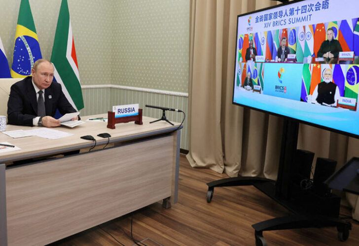 El presidente ruso, Vladímir Putin, participa en la 14ª Cumbre de los BRICS en formato virtual, a través de una videoconferencia en la región de Moscú, Rusia, el 23 de junio de 2022. Foto: Sputnik/ Mikhail Ikhail Metzel