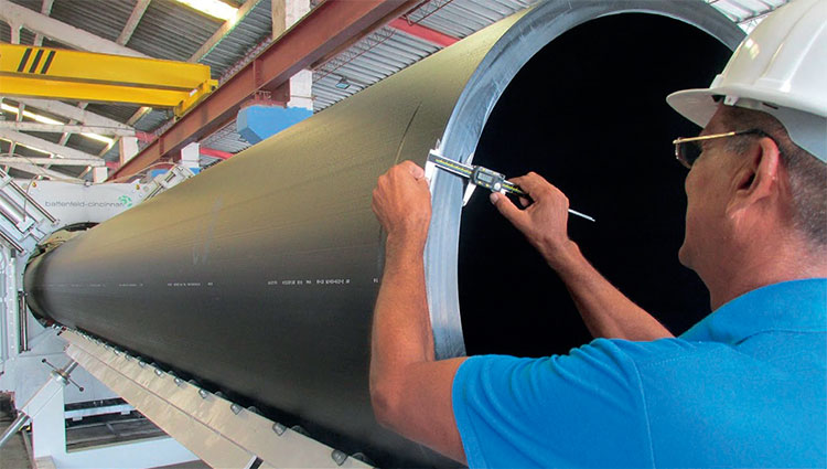 Las dimensiones de la eficiente actividad innovadora no pueden medirse allí con un pie de rey. Foto: Ortelio González Martínez