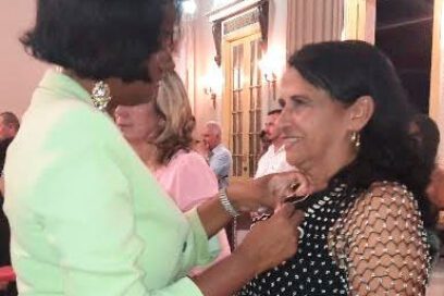 Distinguen a trabajadores destacados de Sancti Spíritus (+ Fotos)