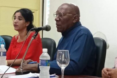 Visita vicepresidente cubano varios territorios de Granma