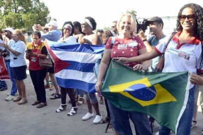 Admiración y apoyo por la Revolución Cubana (+Fotos)
