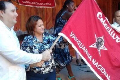 Jolgorio proletario en colectivos Vanguardia Nacional de Santiago de Cuba