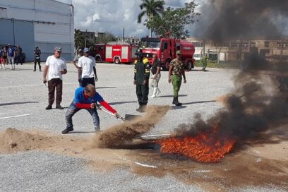 Competencia de brigadas de protección contra incendio