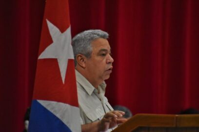Cuba recibe y devuelve abrazo solidario (+ Fotos)