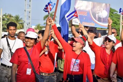 Granma: Desde las plazas un acontecer de pueblo