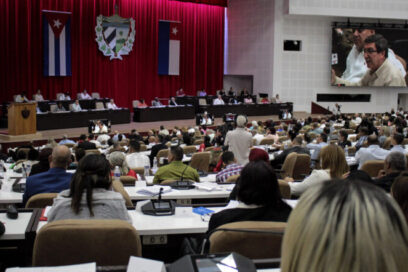En dos horas de Asamblea un millón de dólares de daño por el bloqueo