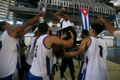 LSB: Capitalinos barre a Sancti Spíritus y se convierte en el primer finalista