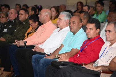 Presente Díaz-Canel en elección de Gobernador y Vicegobernador en Villa Clara