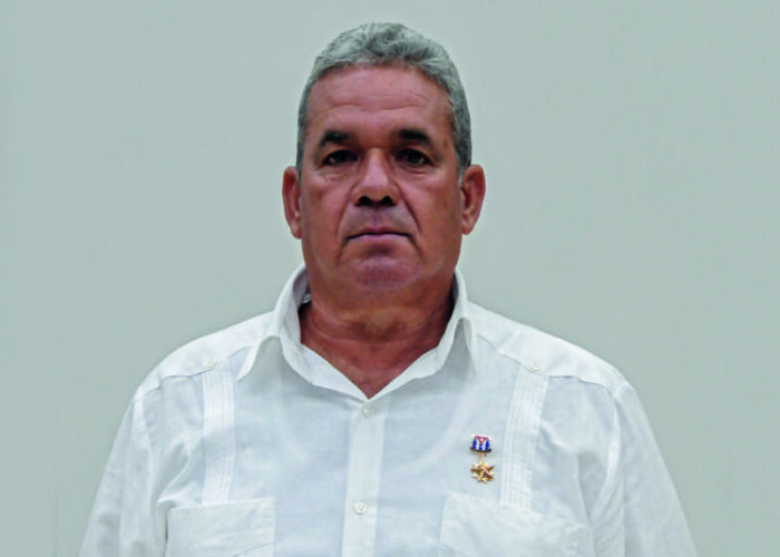 Reinaldo Colas Reinaldo Espinosa Collazo • Trabajadores