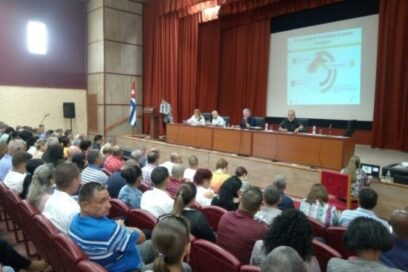 Chequea Díaz-Canel compromisos para enfrentar situación económica y lograr mejor año