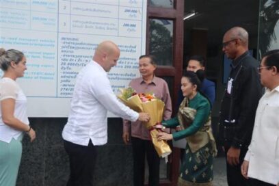 De visita en Laos Héroe de Cuba Gerardo Hernández (+Fotos)