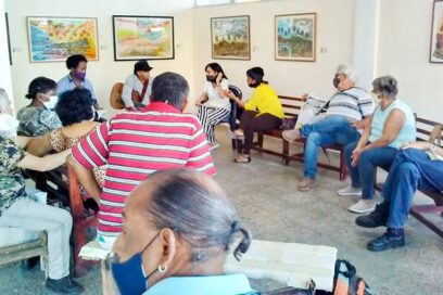 Una letra rosada cumple quince