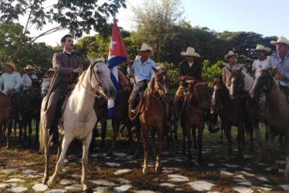 Camagüeyanos tributan a su héroe