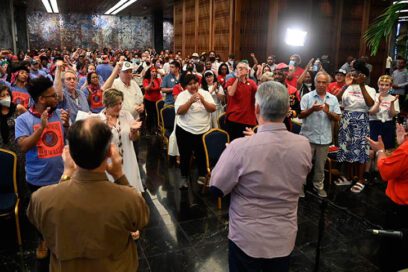 Recibió Díaz-Canel a visitantes estadounidenses amigos de Cuba